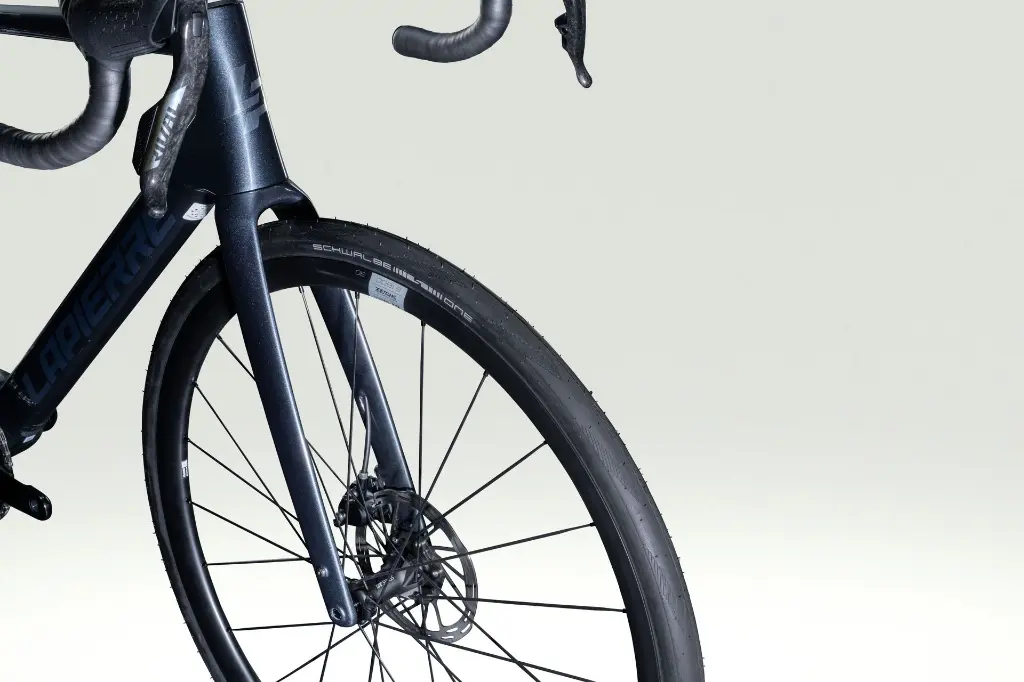 LAPIERRE_MY26_PULSIUM-6.0-AXS_28Inch_B_Detail6_LPPUC.webp